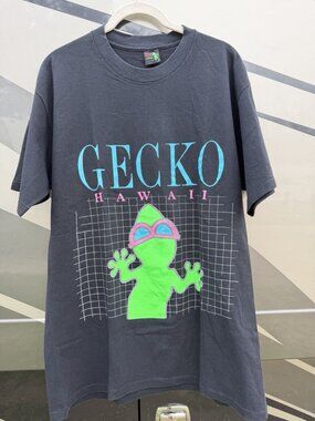 Vintage 80s GECKO Hawaii black neon lizard beach single stitch tshirt L